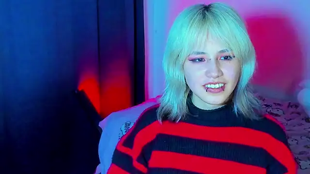 Akane-Mou Chat XXX live