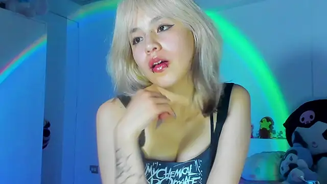 Chat +18 de Akane-Mou ao vivo