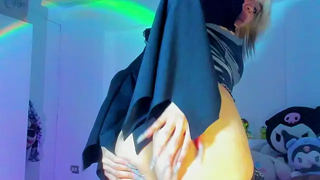 Chat +18 de Akane-Mou ao vivo