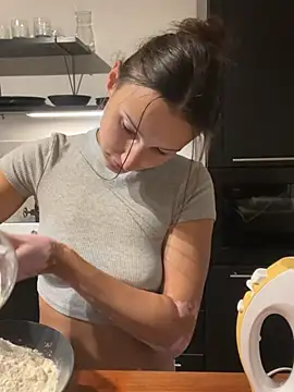 spottyyy XXX чат на живо
