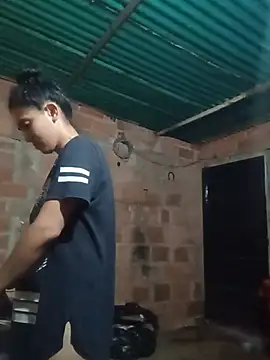 valeriaswang_Lucas Adlı Modelin Web Kamerası Şovu