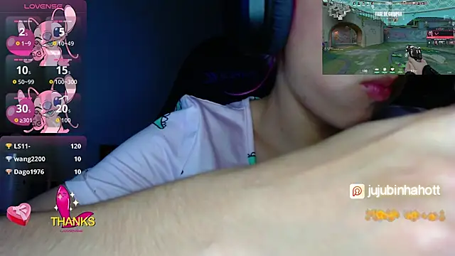 jujubinhahot's Live XXX Chat
