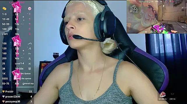 Show de blondegamerr na webcam