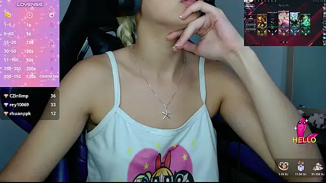 Show de blondegamerr na webcam