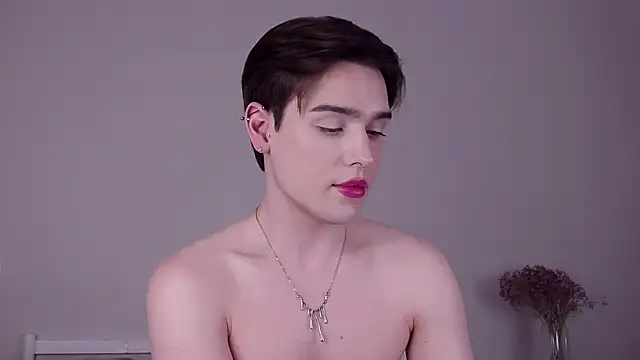 RobbyCharming's Webcam Show