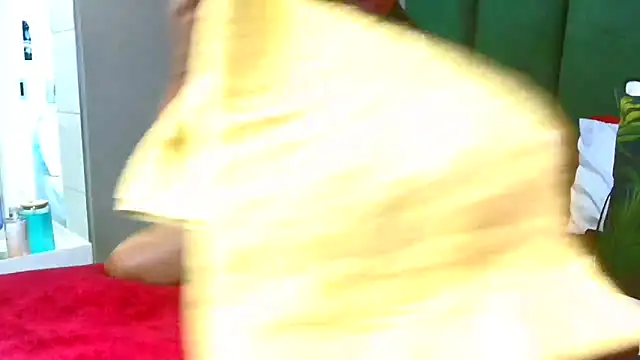 Lalakin900 Adlı Modelin Canlı Sohbet Odası