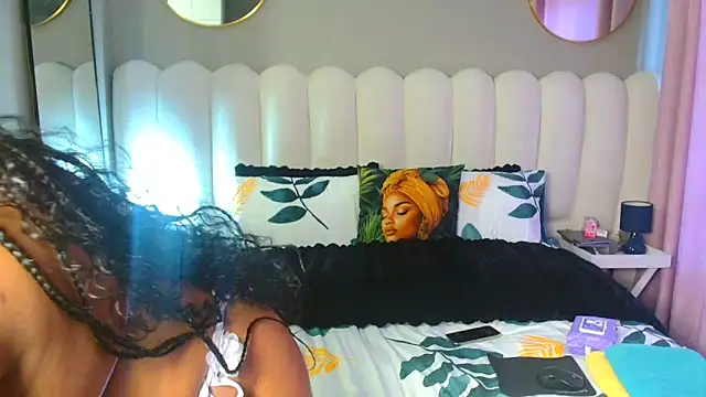 Chat +18 de MILLA9000 ao vivo