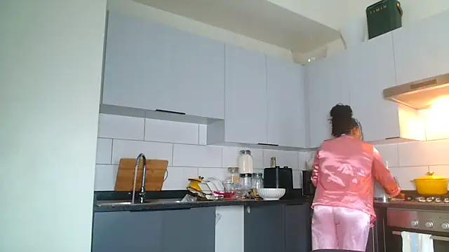 MILLA9000 Live XXX Chat