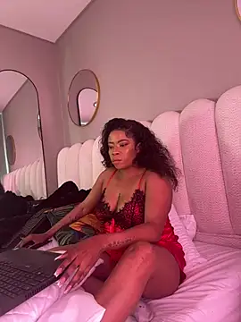 Chatroom XXX en direct de MILLA9000