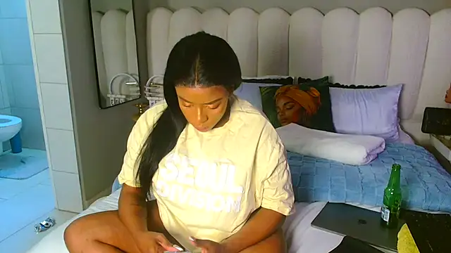 Chatroom XXX en direct de MIAMI9