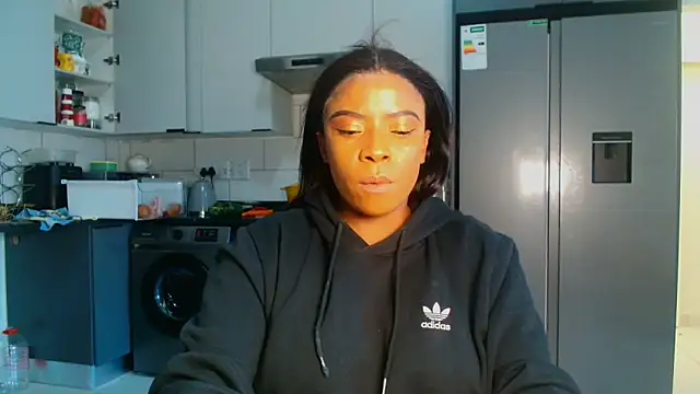 XXX chat uživo modela MIAMI9