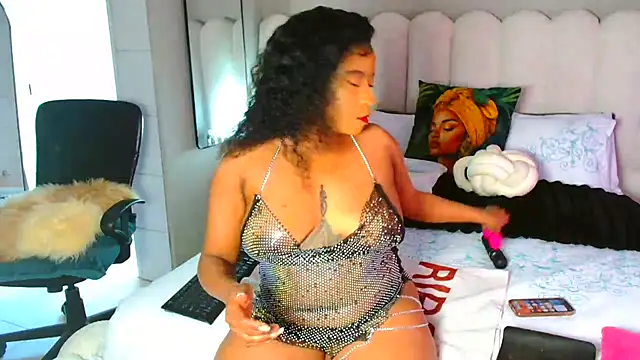 MIAMI9 라이브 XXX 채팅