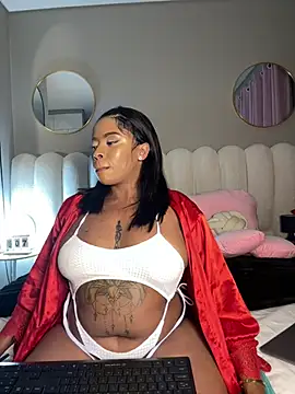 Chat +18 de MIAMI9 ao vivo