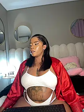 XXX chat uživo modela MIAMI9