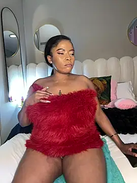 MIAMI9 Adlı Modelin Canlı XXX Sohbeti
