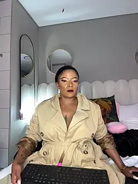 XXX chat uživo modela MIAMI9