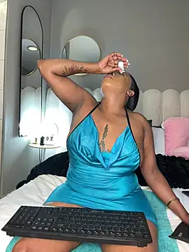 MIAMI9 লাইভ XXX চ্যাট