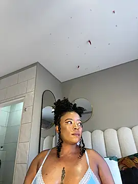 Chat +18 de MIAMI9 ao vivo