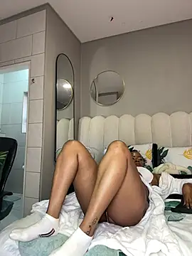 Chat +18 de MIAMI9 ao vivo