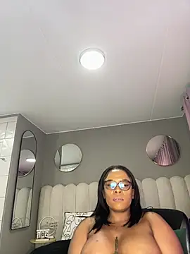 Chatroom XXX en direct de MIAMI9