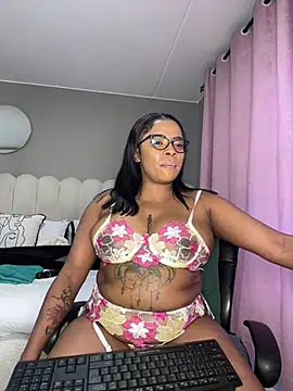 Chatroom XXX en direct de MIAMI9