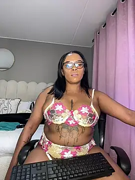 MIAMI9 – Live XXX-chat