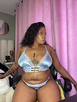 Chat +18 de MIAMI9 ao vivo