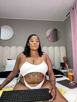 MIAMI9 Chat XXX in diretta