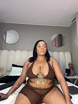MIAMI9 – Naživo XXX chat