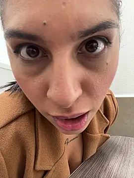Show de charlotte_stevenss_ na webcam