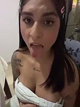 charlotte_stevenss_'s Webcam Show