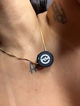 Show Webcam de charlotte_stevenss_