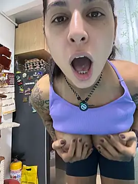Show de webcam de charlotte_stevenss_