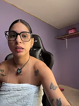 charlotte_stevenss_ Pertunjukan Webcam