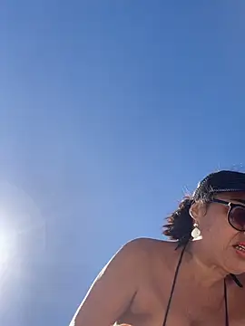 XXX chat uživo modela AMYBRASIL