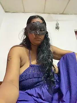 Lisa-40 Chat XXX in diretta