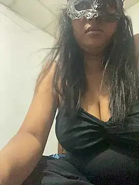 Lisa-40 Chat XXX in diretta