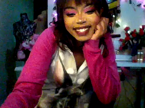 Anaconda2350 Live XXX-Chat