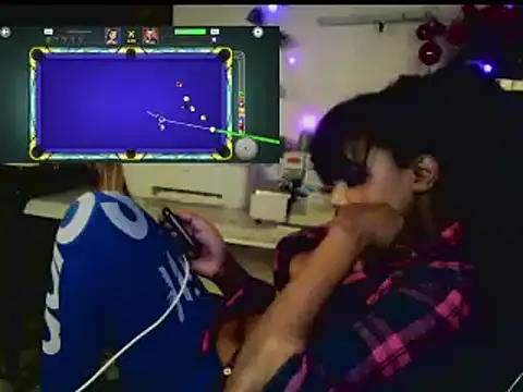 Anaconda2350 Live XXX-Chat