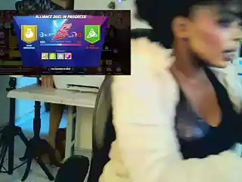 Anaconda2350's Webcam Show