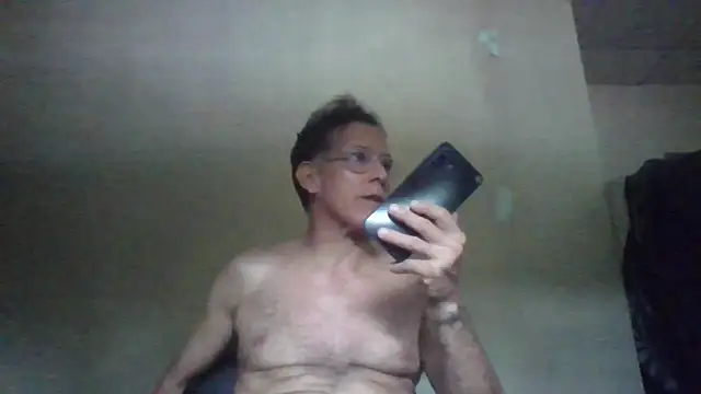 CaptainFox Show in webcam