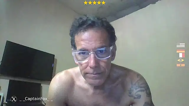 CaptainFox webcam show