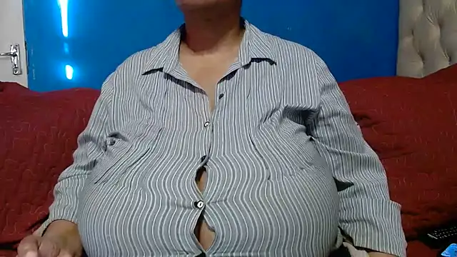 دردشة CUTEFIRMMELONSS الجنسية المباشرة