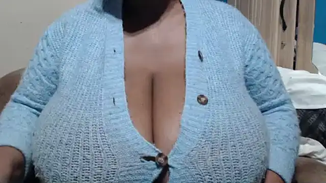 Онлайн чат CUTEFIRMMELONSS