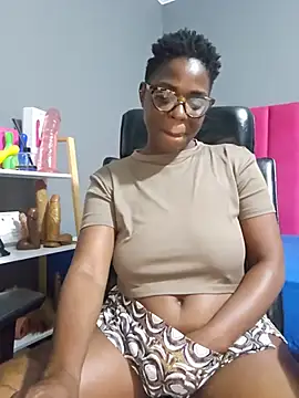 XXX chat uživo modela Shaniko89