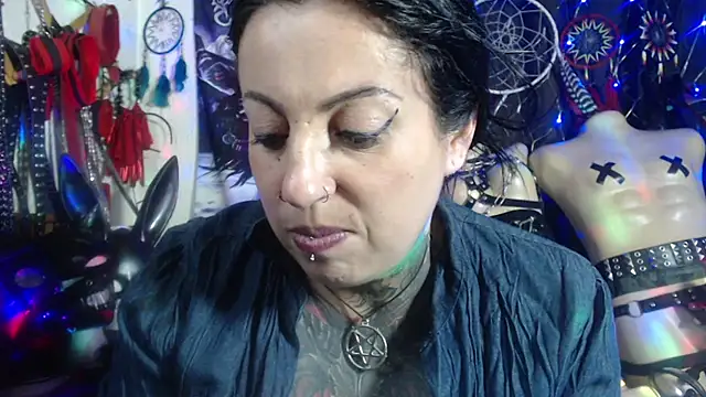 Show de Astartexxx na webcam