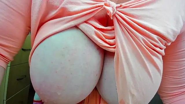 77Sambuca77's Live XXX Chat