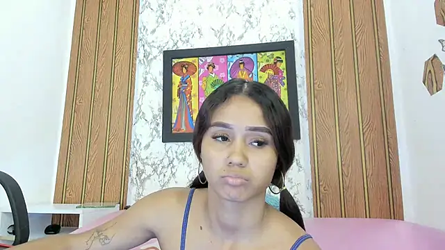 MarianaManzur's Live XXX Chat