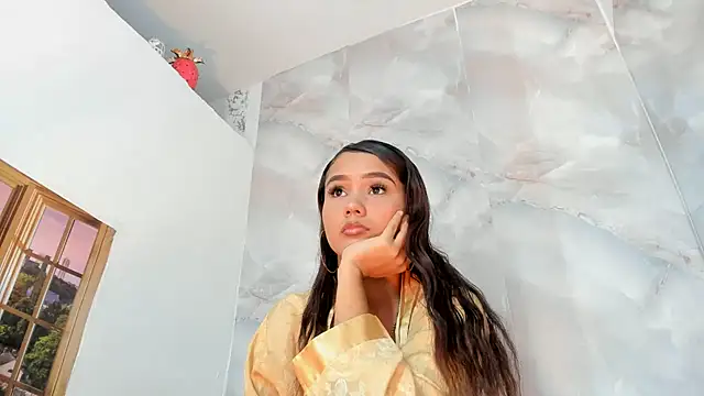 MarianaManzur's Live XXX Chat