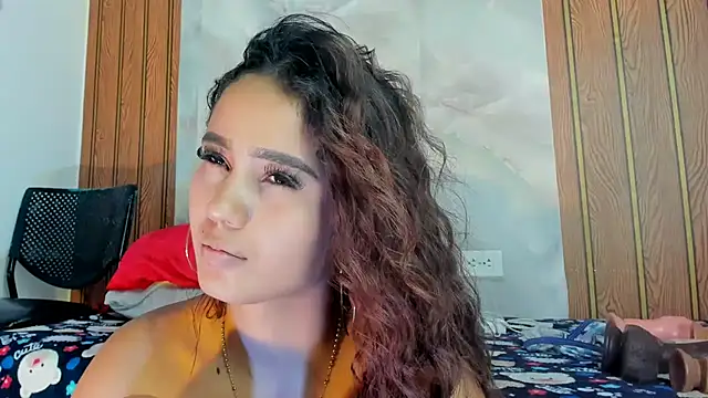 MarianaManzur's Live XXX Chat